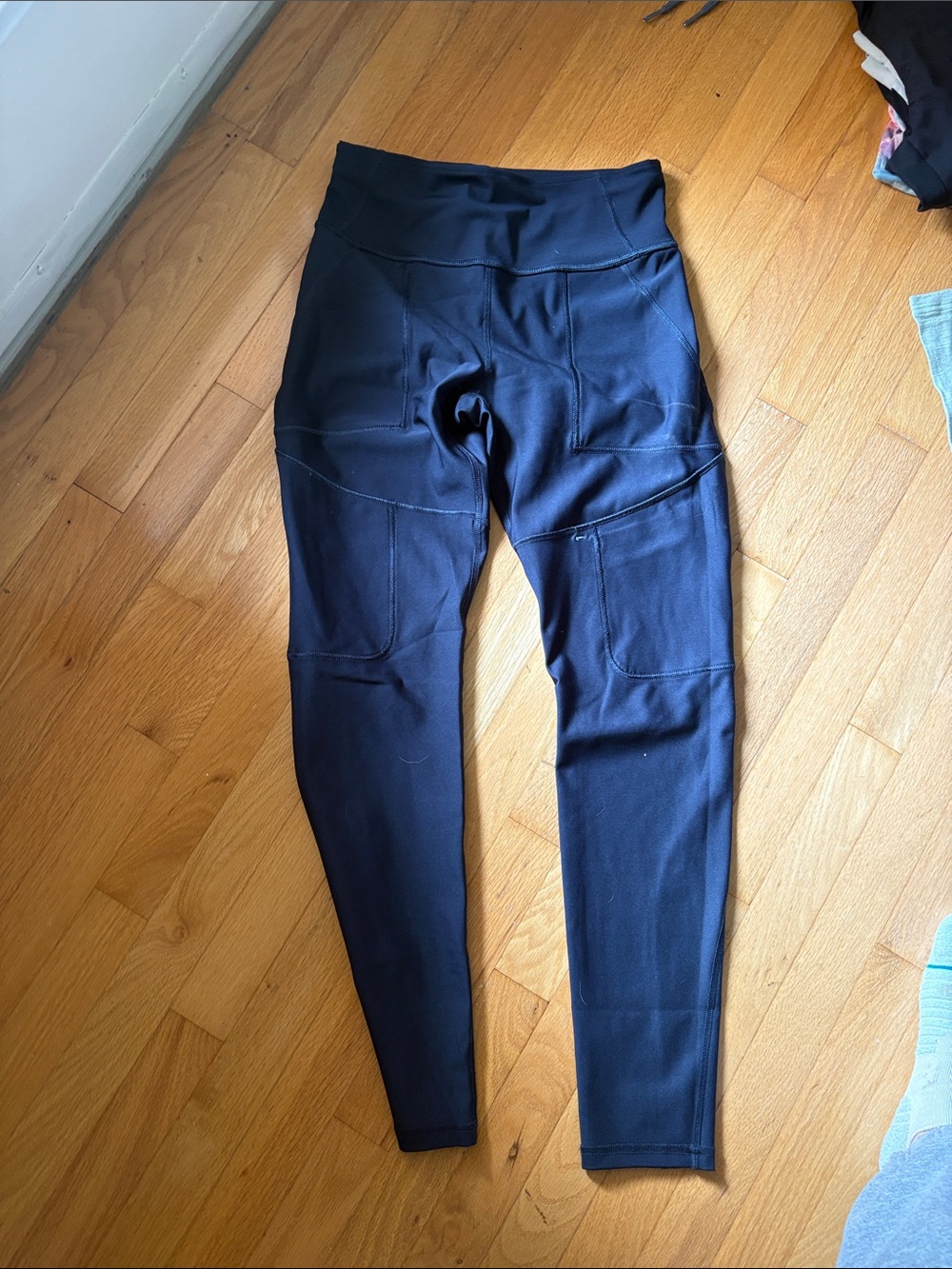 High-Waist navy Pocket Performance Leggings